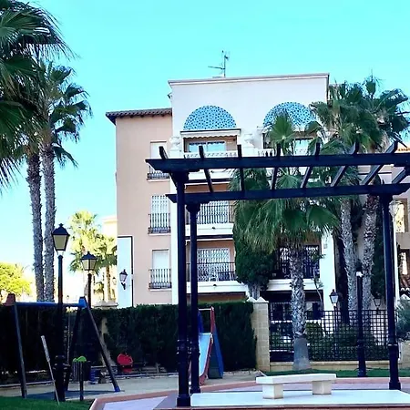 Апартаменты Casa Locos Торевьиа